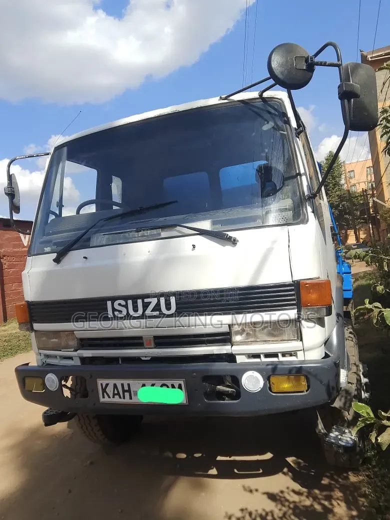 Isuzu Forward