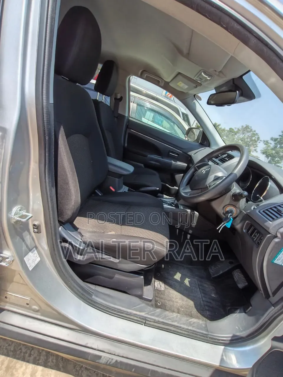 Mitsubishi RVR 2019 Silver
