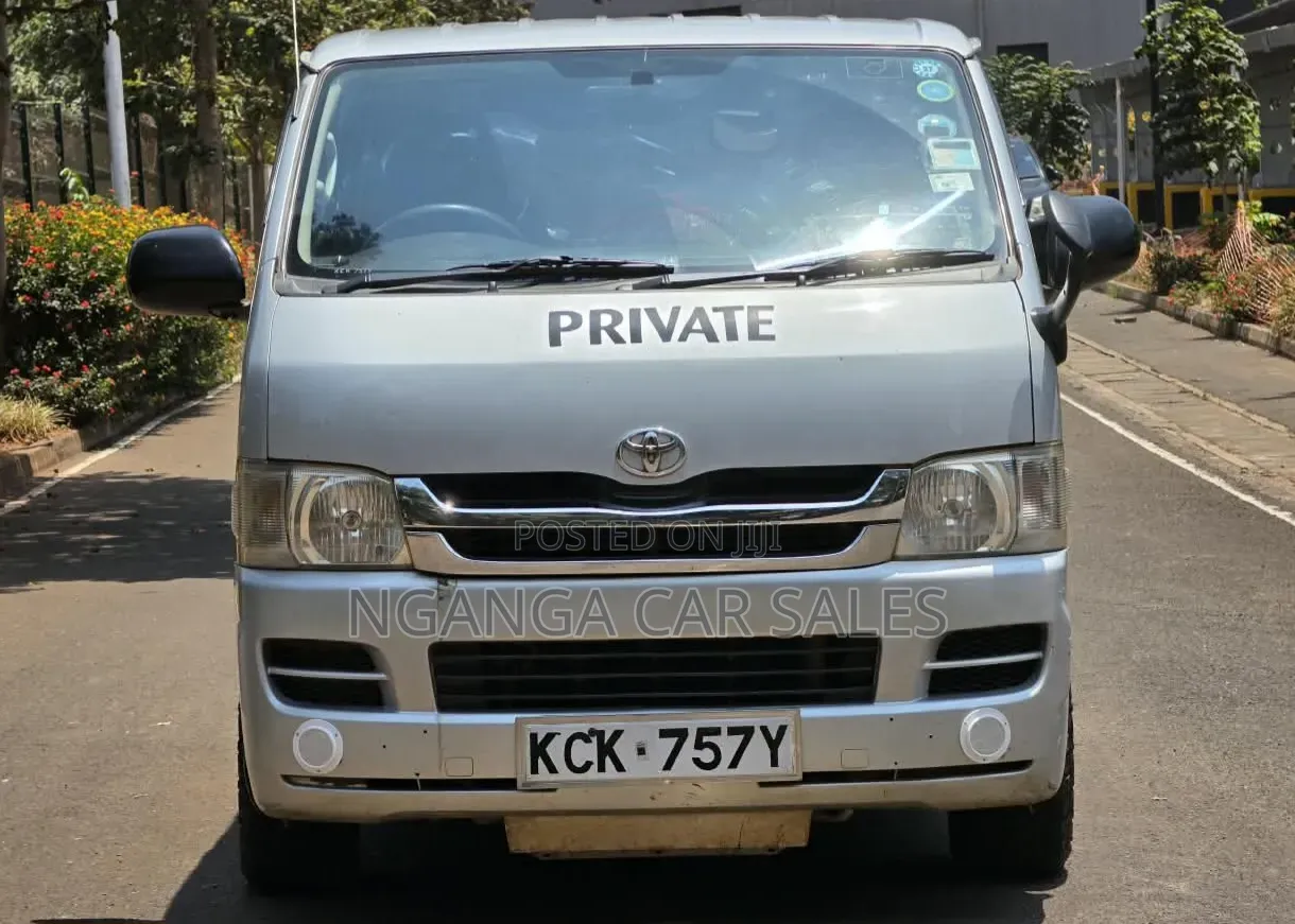 Toyota HiAce 2008 Silver