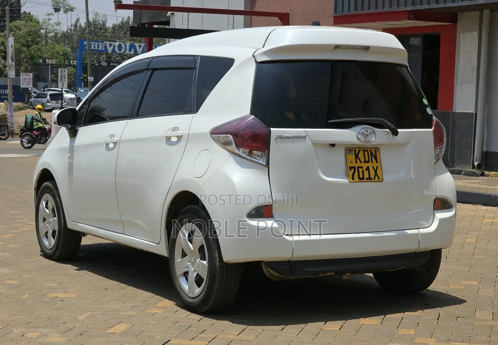 Toyota Ractis 2016 White