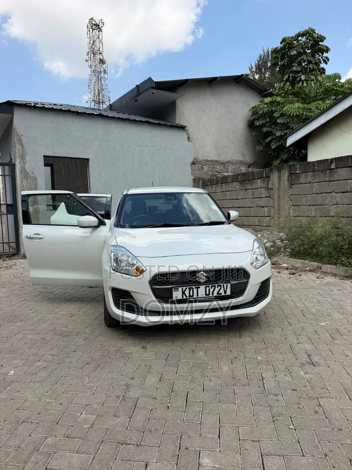 Suzuki Swift 2019 White