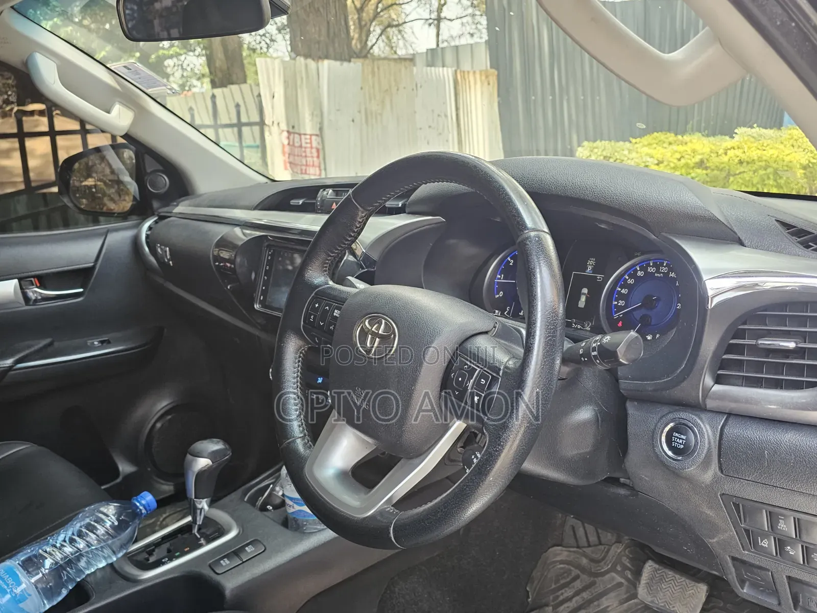 Toyota Hilux 2018 Black
