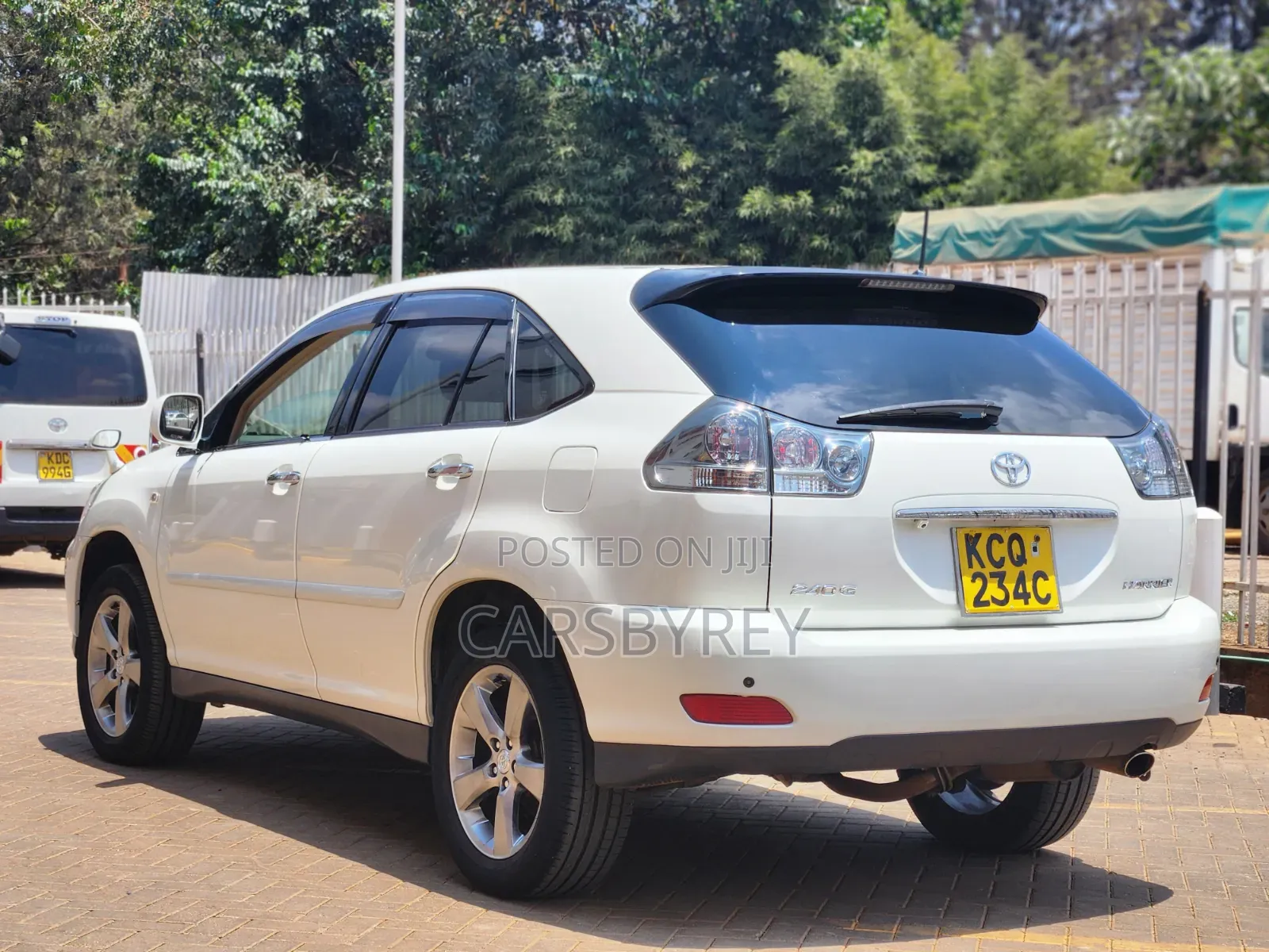 Toyota Harrier 2012 White