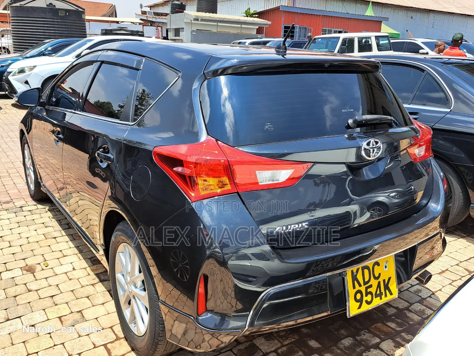 Toyota Auris 2014 Black