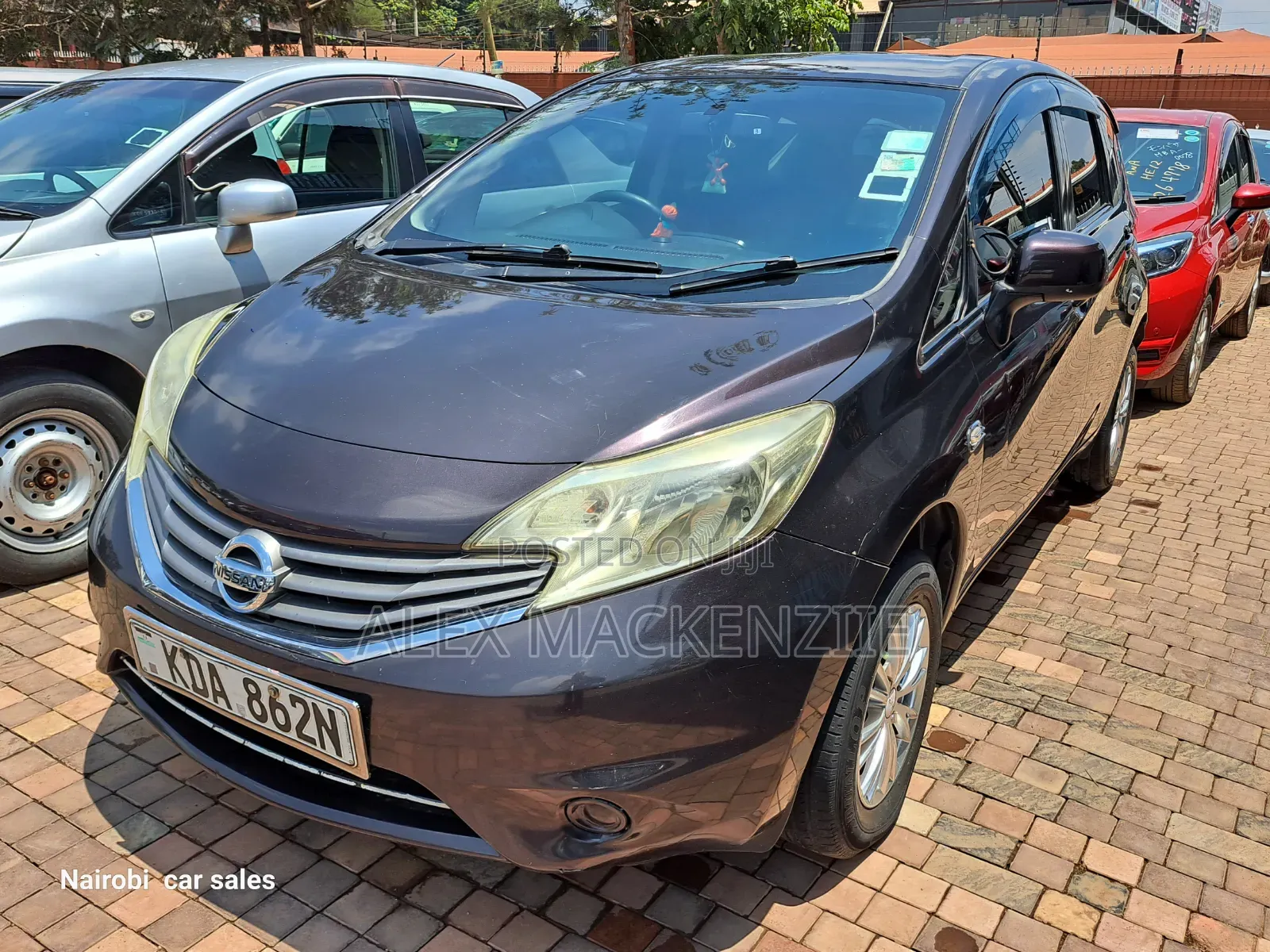 Nissan Note 2013 Purple
