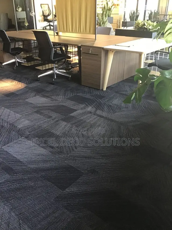 High-Traffic Flooring Tiles – Extreme Durability Commercial Carpets