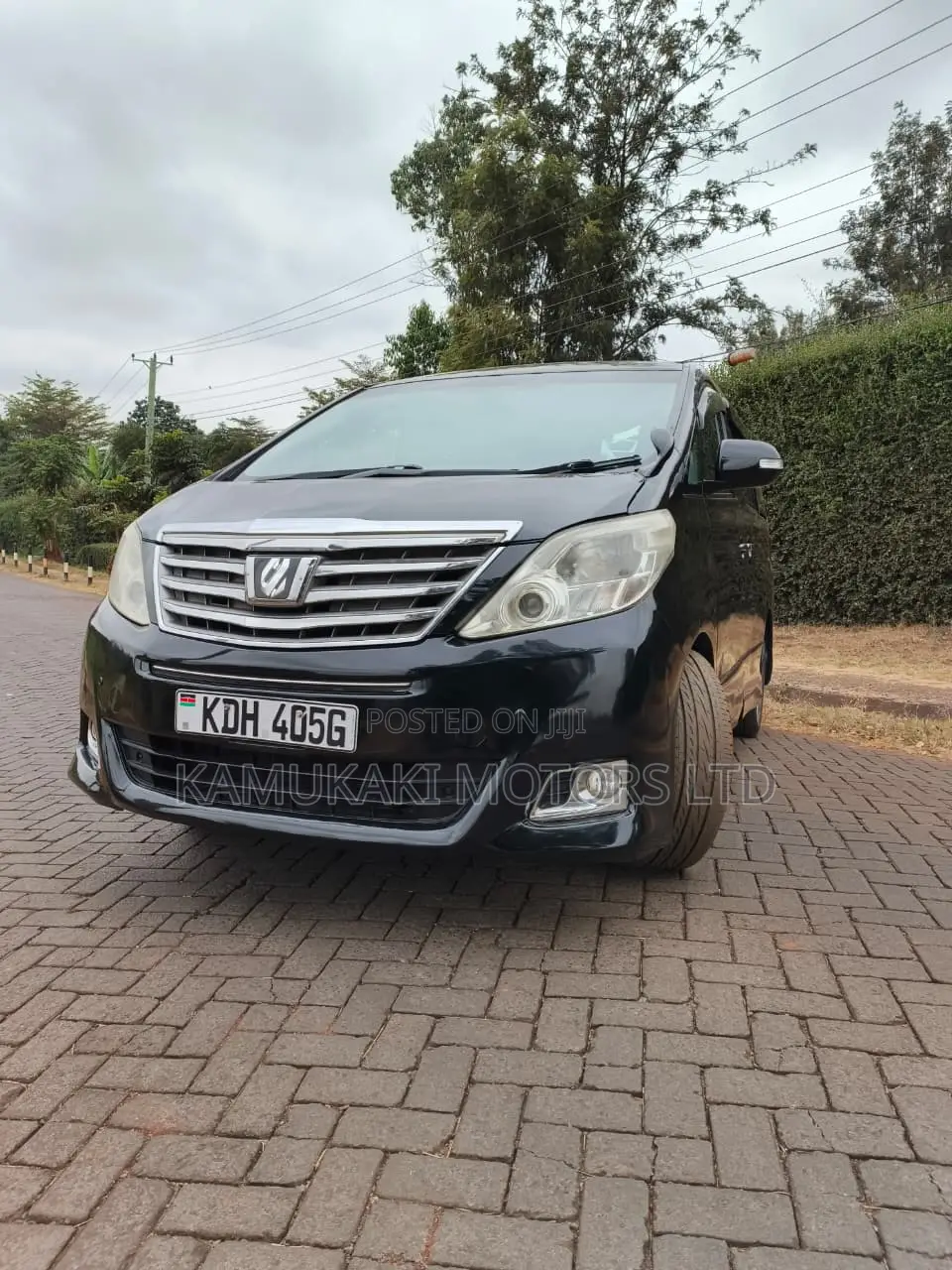 Toyota Alphard 2.4 Petrol FWD 2014 Black