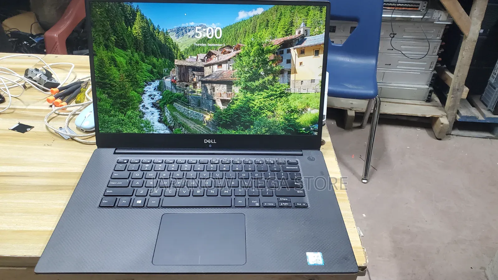 Laptop Dell Precision 5530 8GB Intel Core i9 SSD 256GB