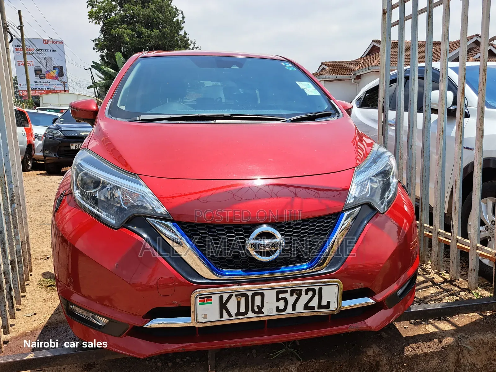 Nissan Note 2016 Red