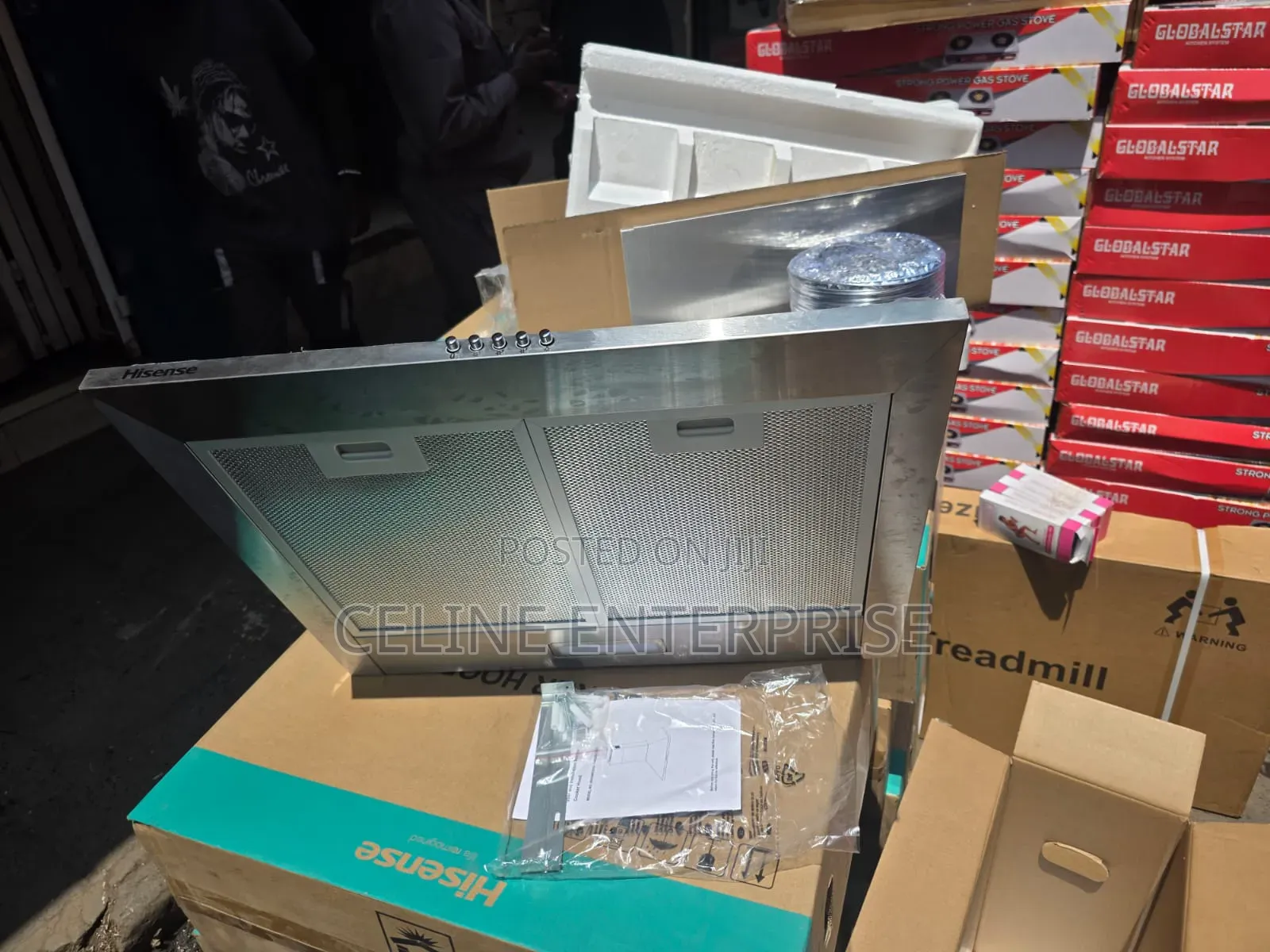 Hisense 60cm Pyramid Chimney Cooker Hood