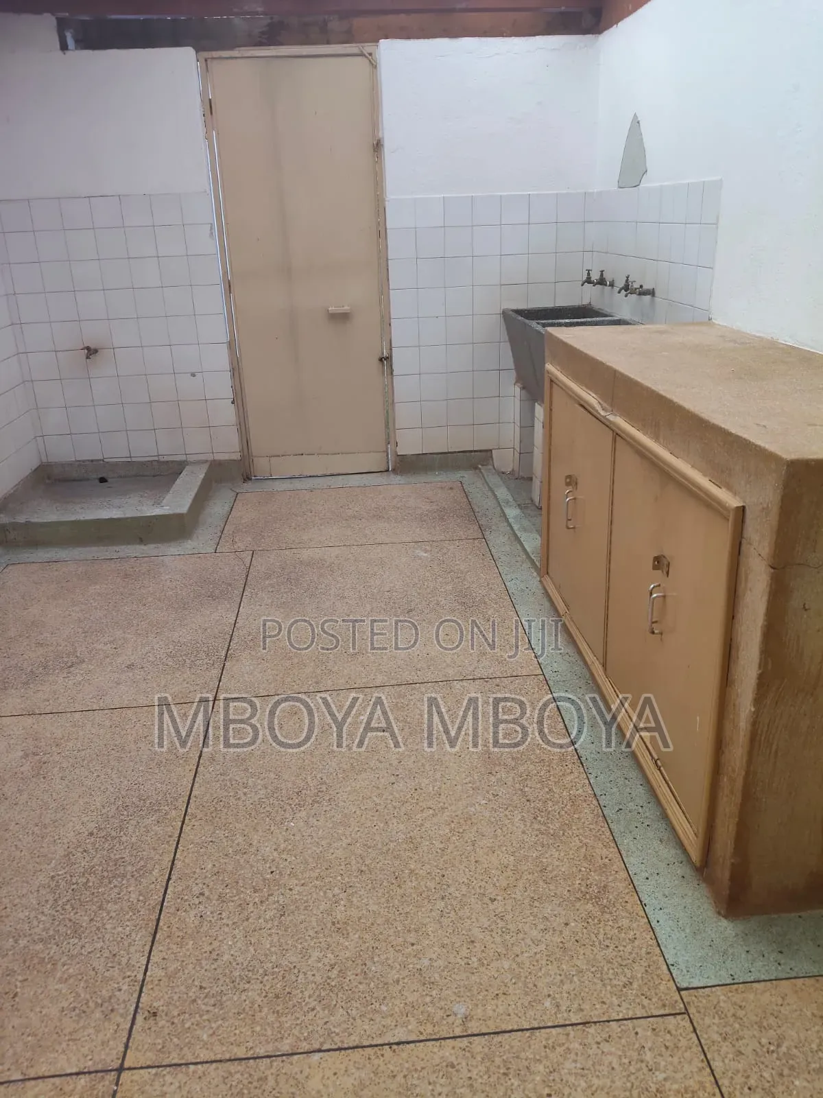 2bdrm Bungalow in Loresho for rent