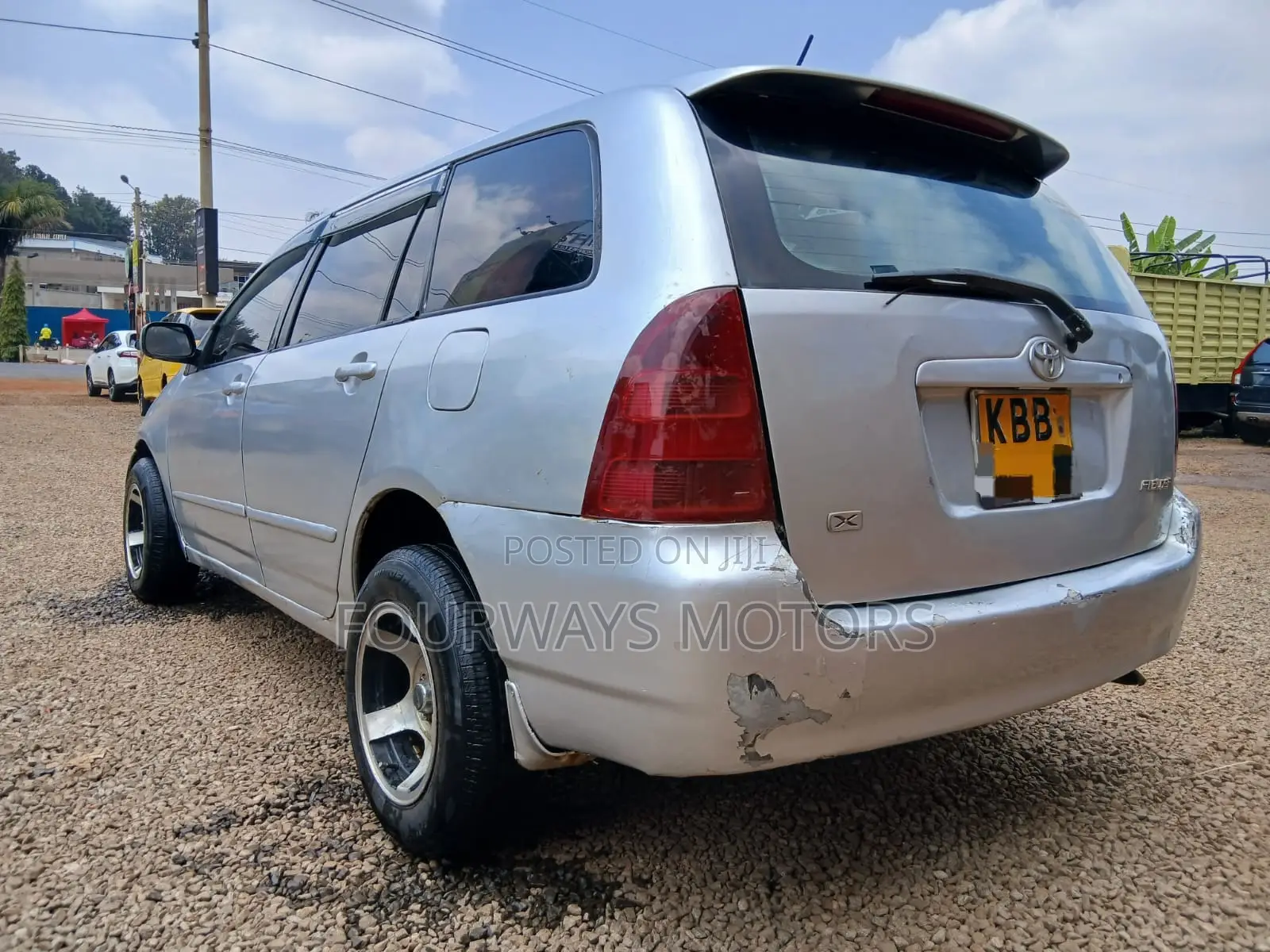 Toyota Corolla Fielder 2001 Silver