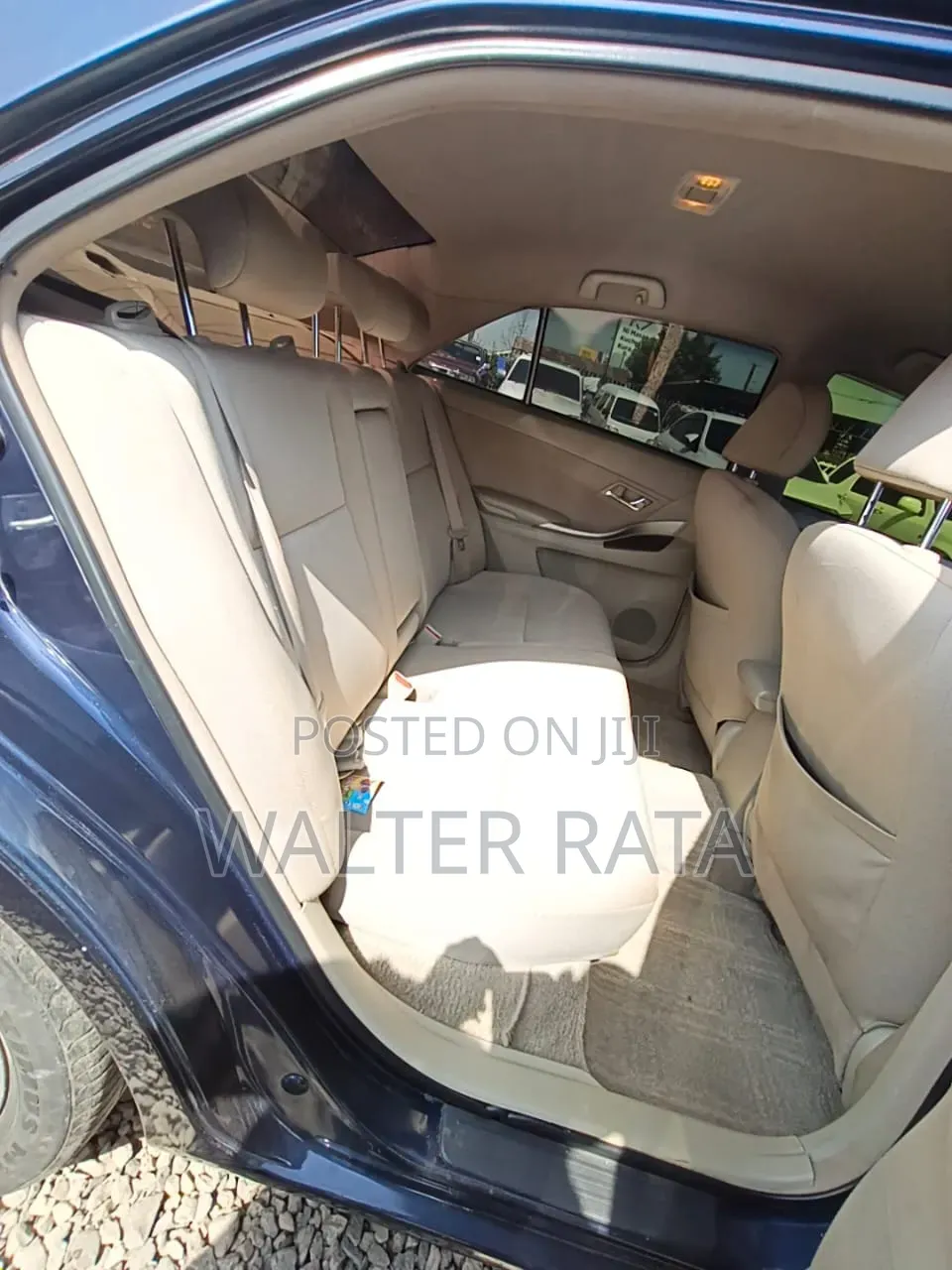 Toyota Premio 2013 Black