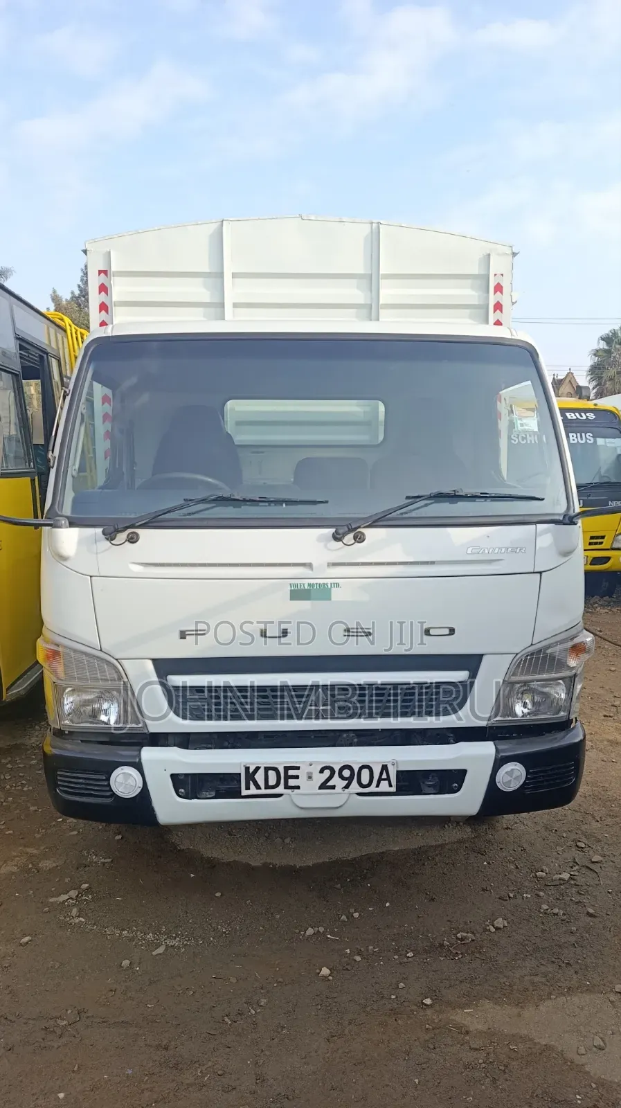 Mistubishi Canter FE 85 2021 White