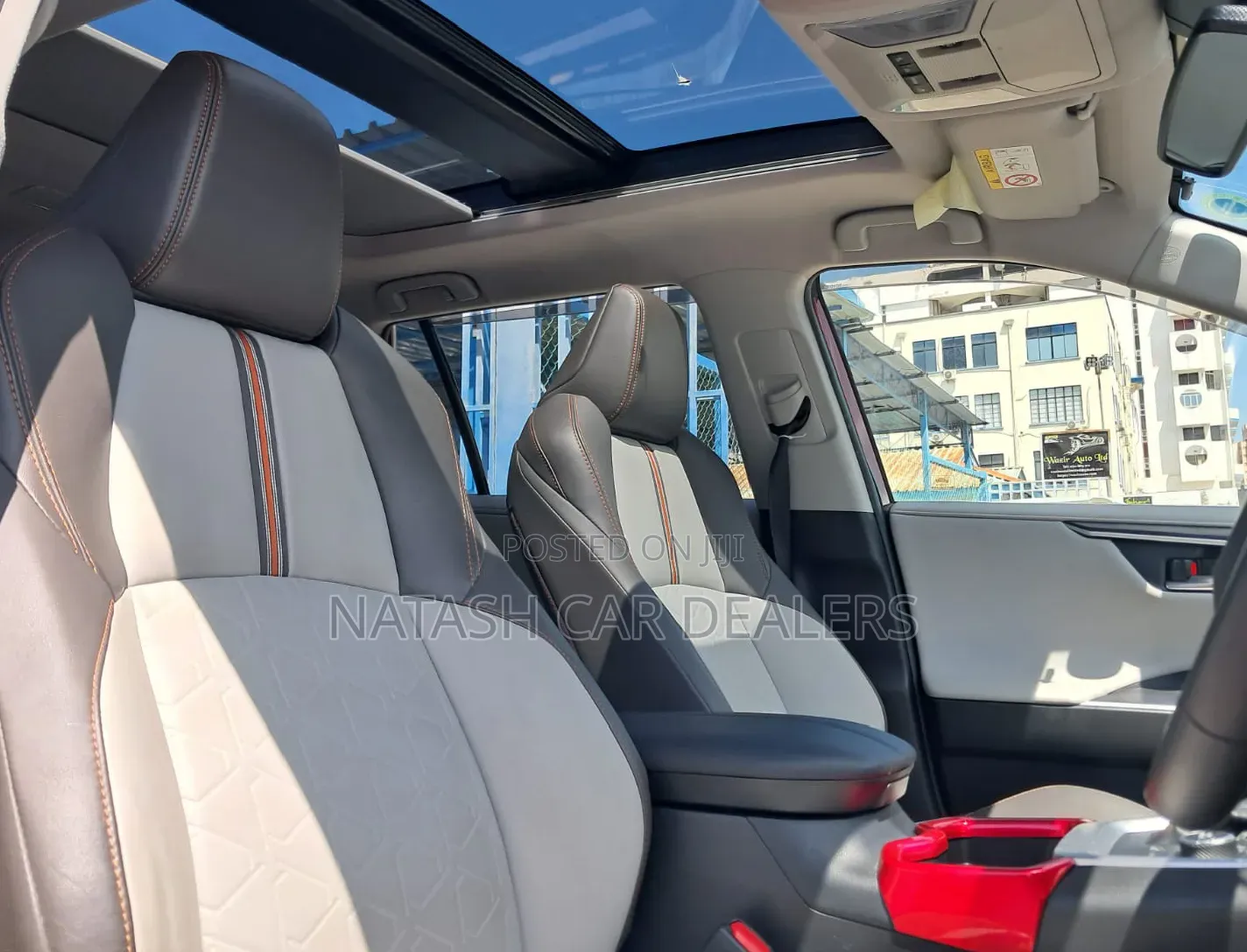 Toyota RAV4 2020 Maroon