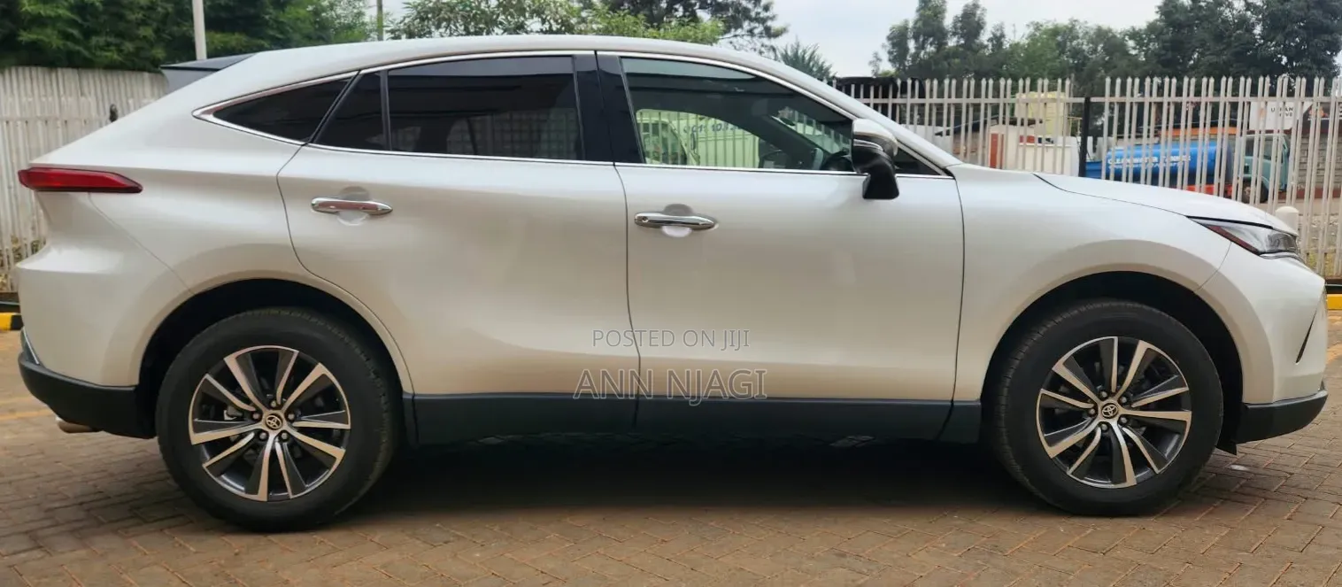 Toyota Harrier 2020 Pearl