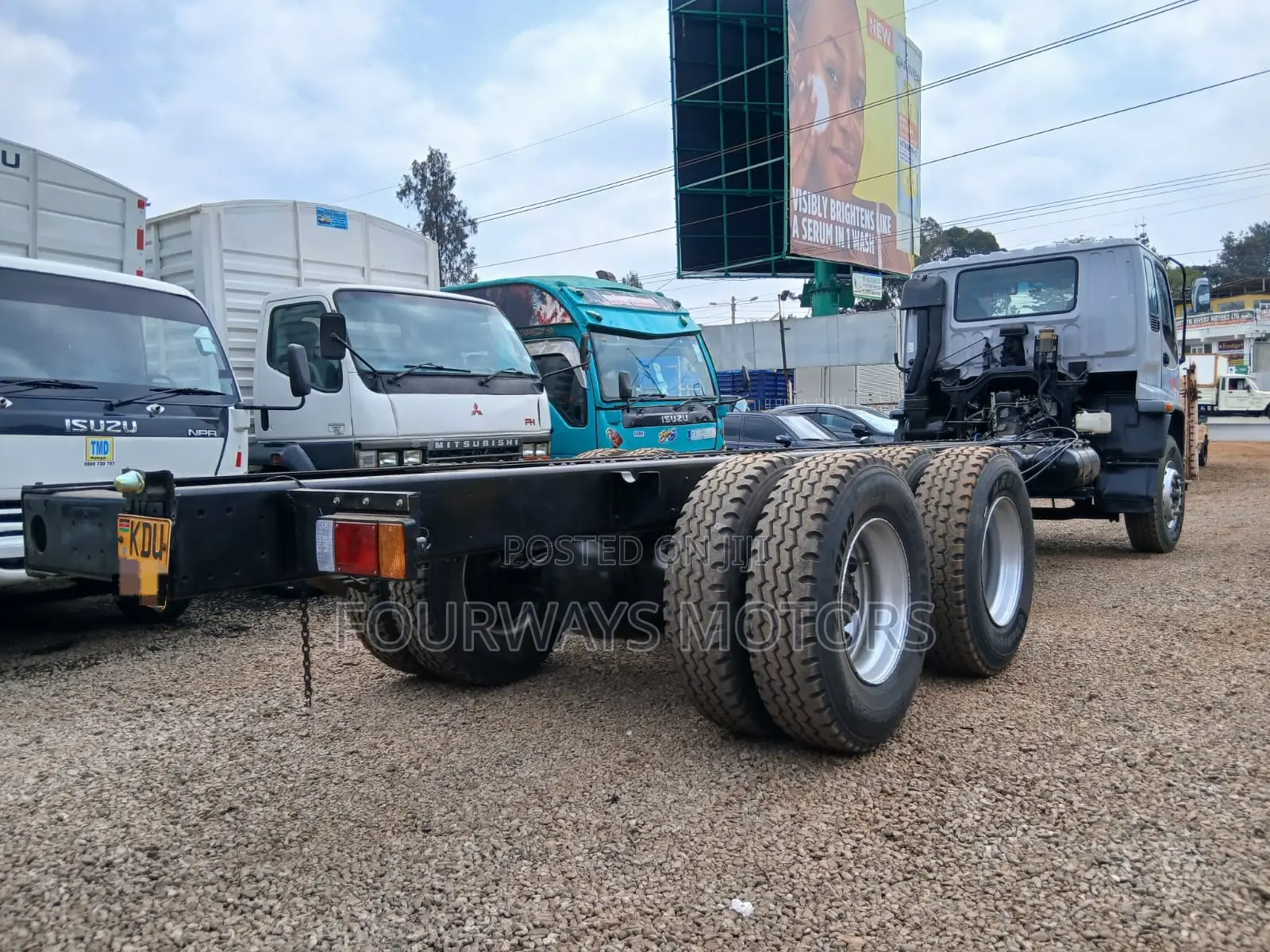 Isuzu FVZ Kdu 2012 White