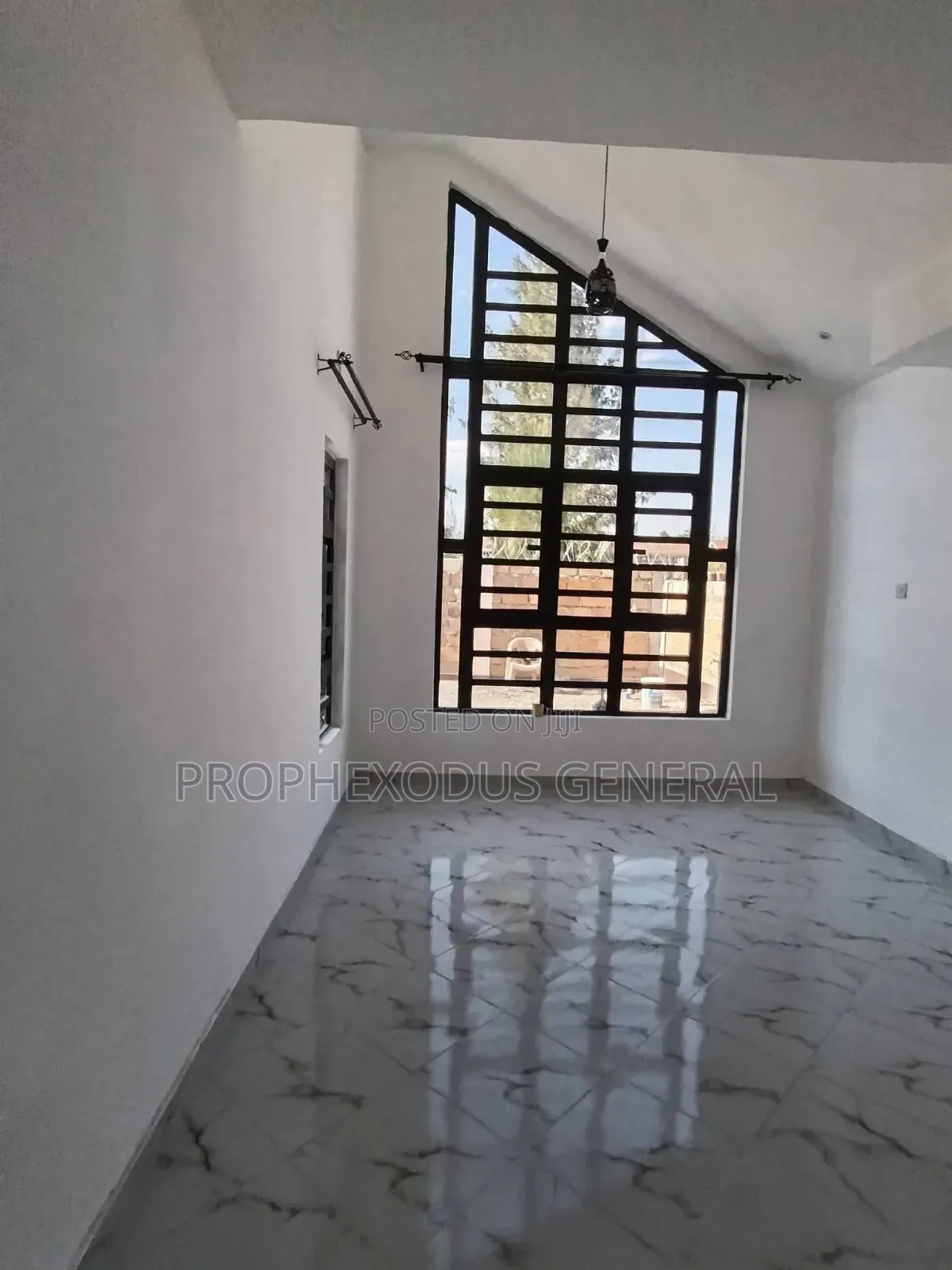 3bdrm Bungalow in Kiserian for sale