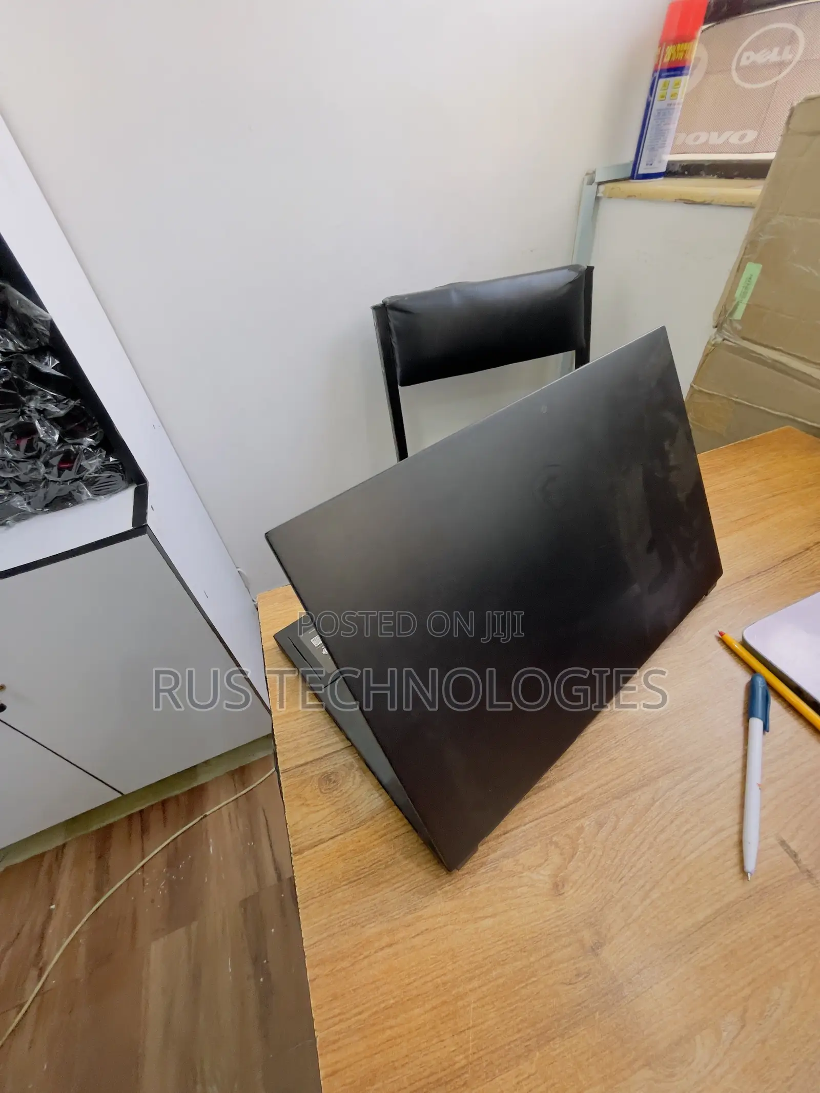 Laptop MSI GS66 Stealth 11UH 16GB Intel Core i7 SSD 512GB