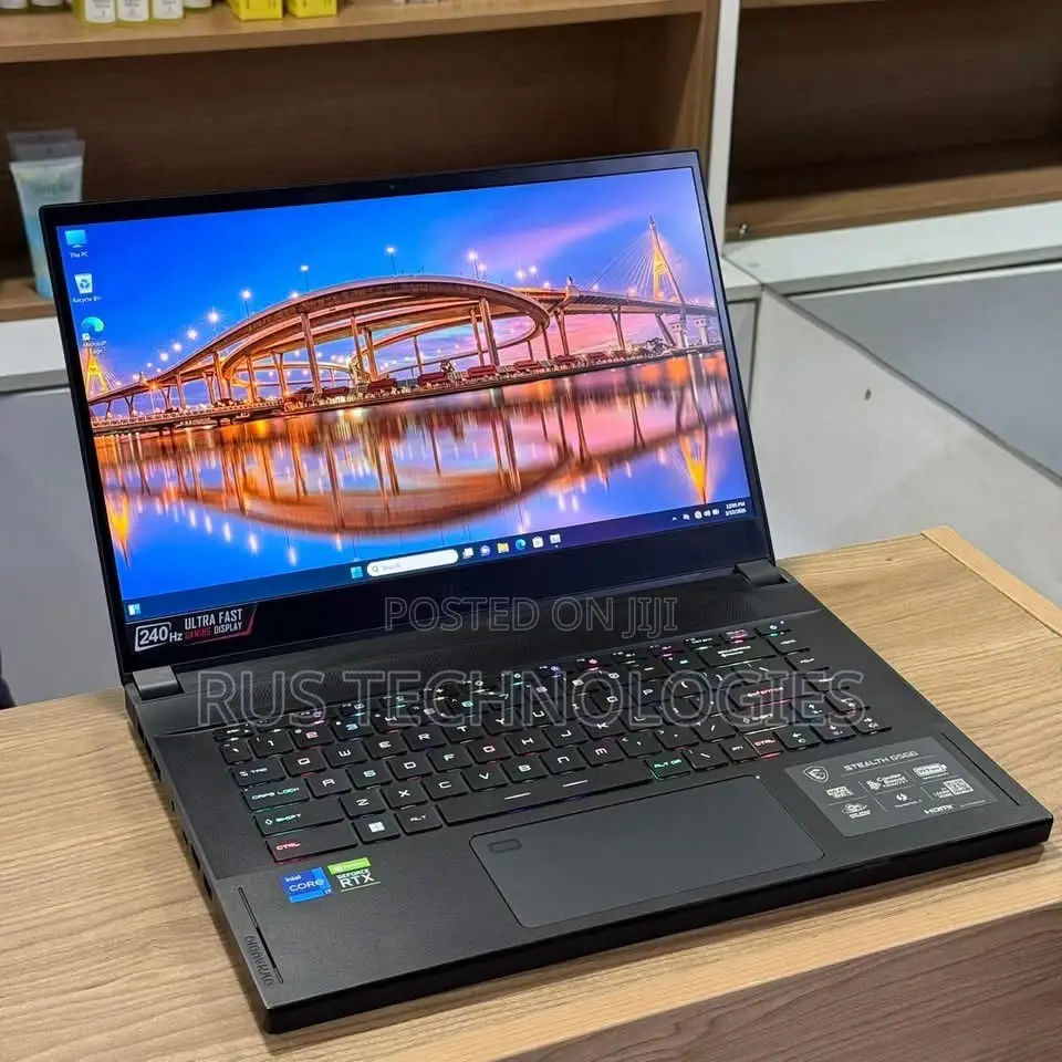 Laptop MSI GS66 Stealth 11UH 16GB Intel Core i7 SSD 512GB