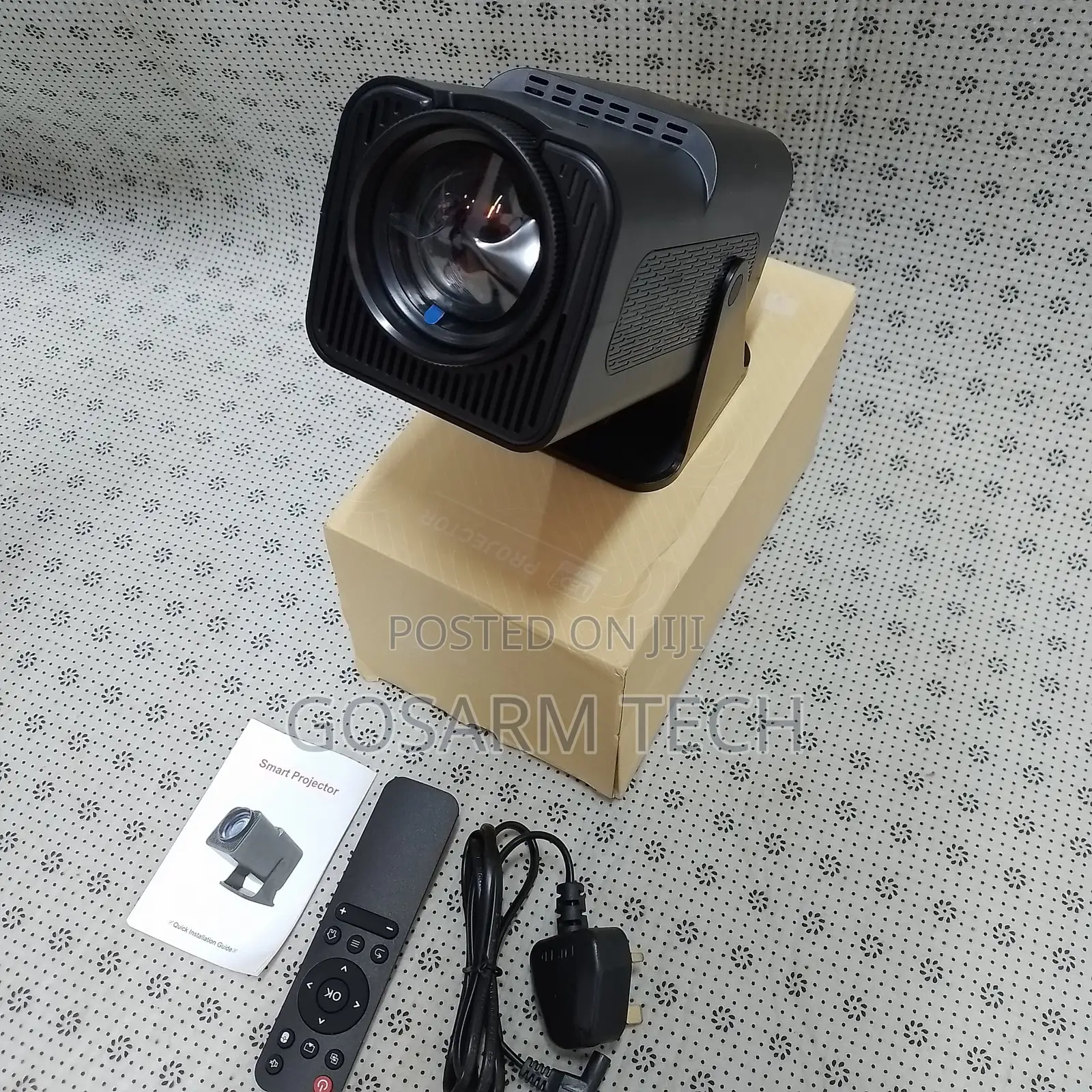 Digital TV Zoom Portable HY320 WiFi Projector
