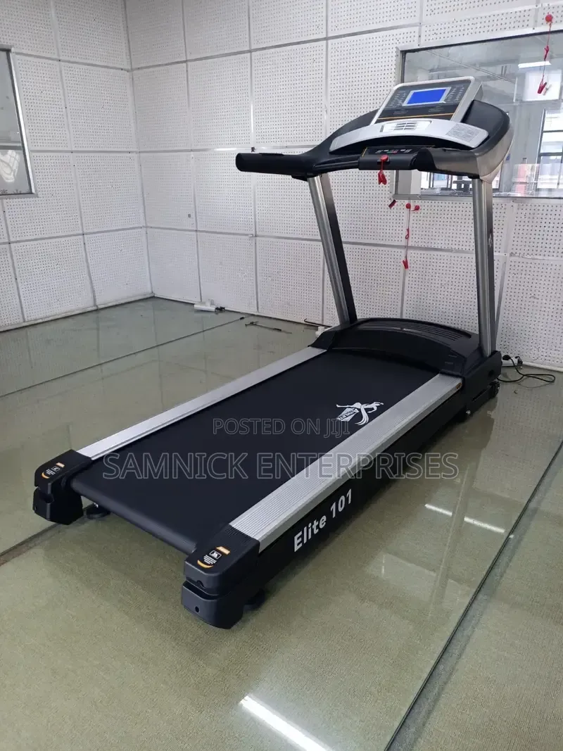 Elite-101 Commercial Treadmill