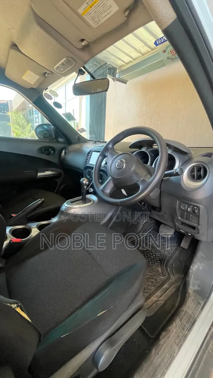 Nissan Juke 2012 Gray