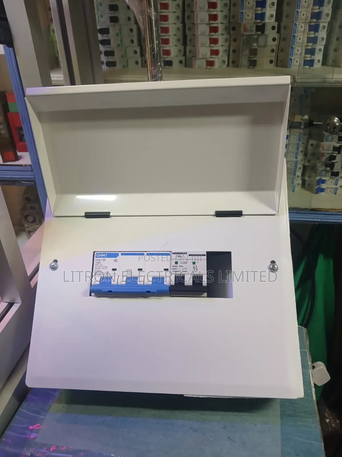 Powermax Consumer Unit 6way
