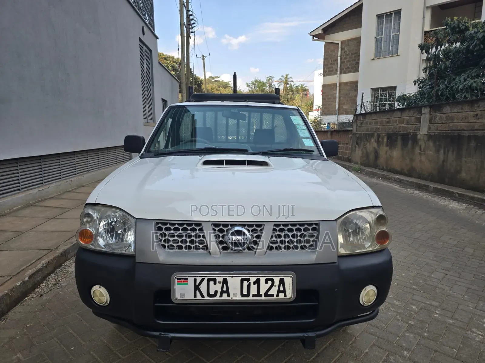 Nissan NP300 2013 White