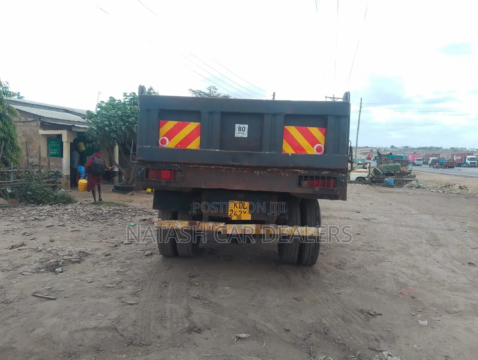 Tata Trucker