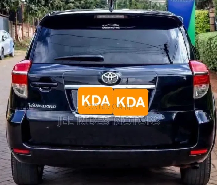 Toyota Vanguard 2013 Matt Black