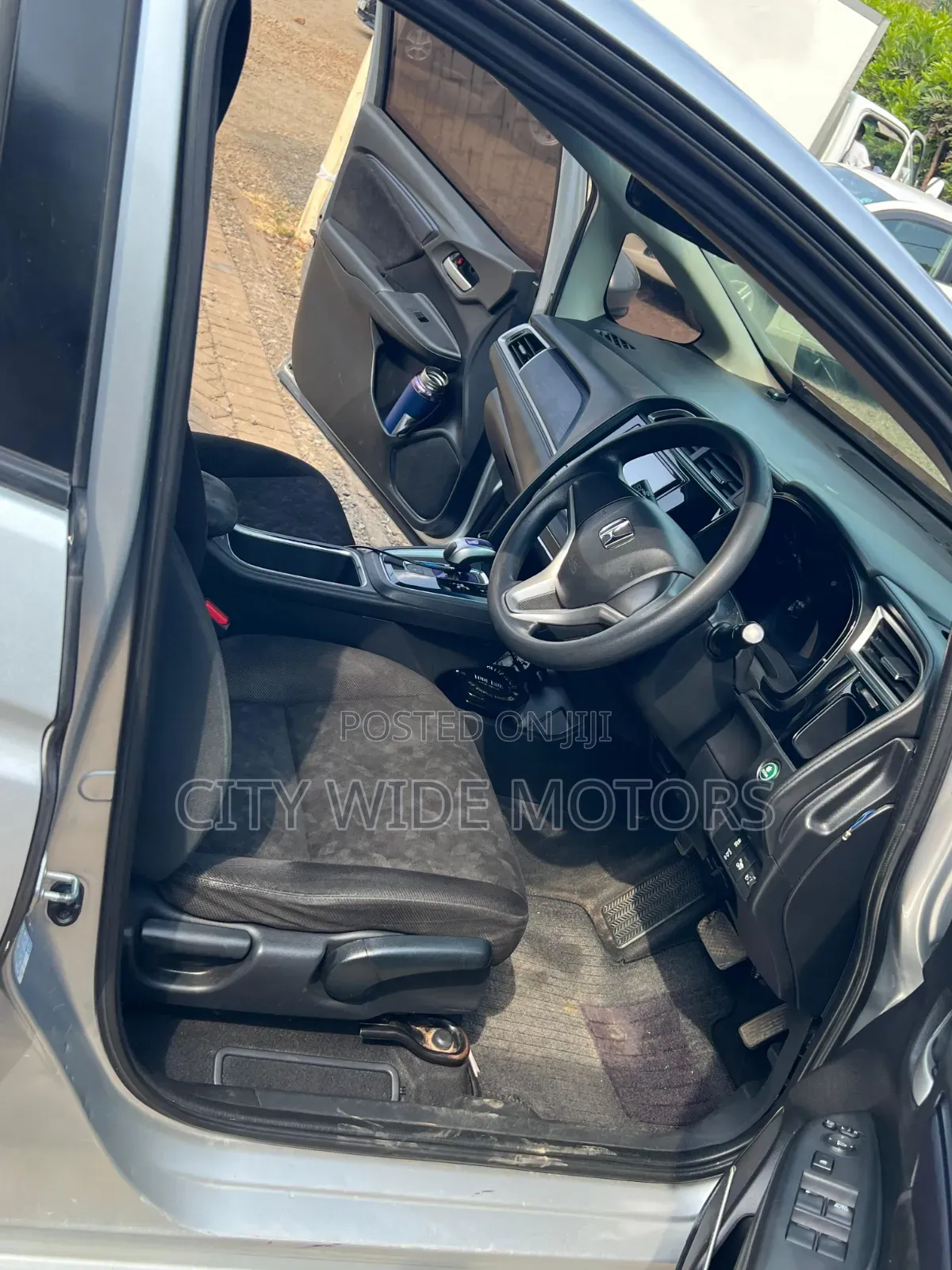 Honda Fit Shuttle 2013 Silver