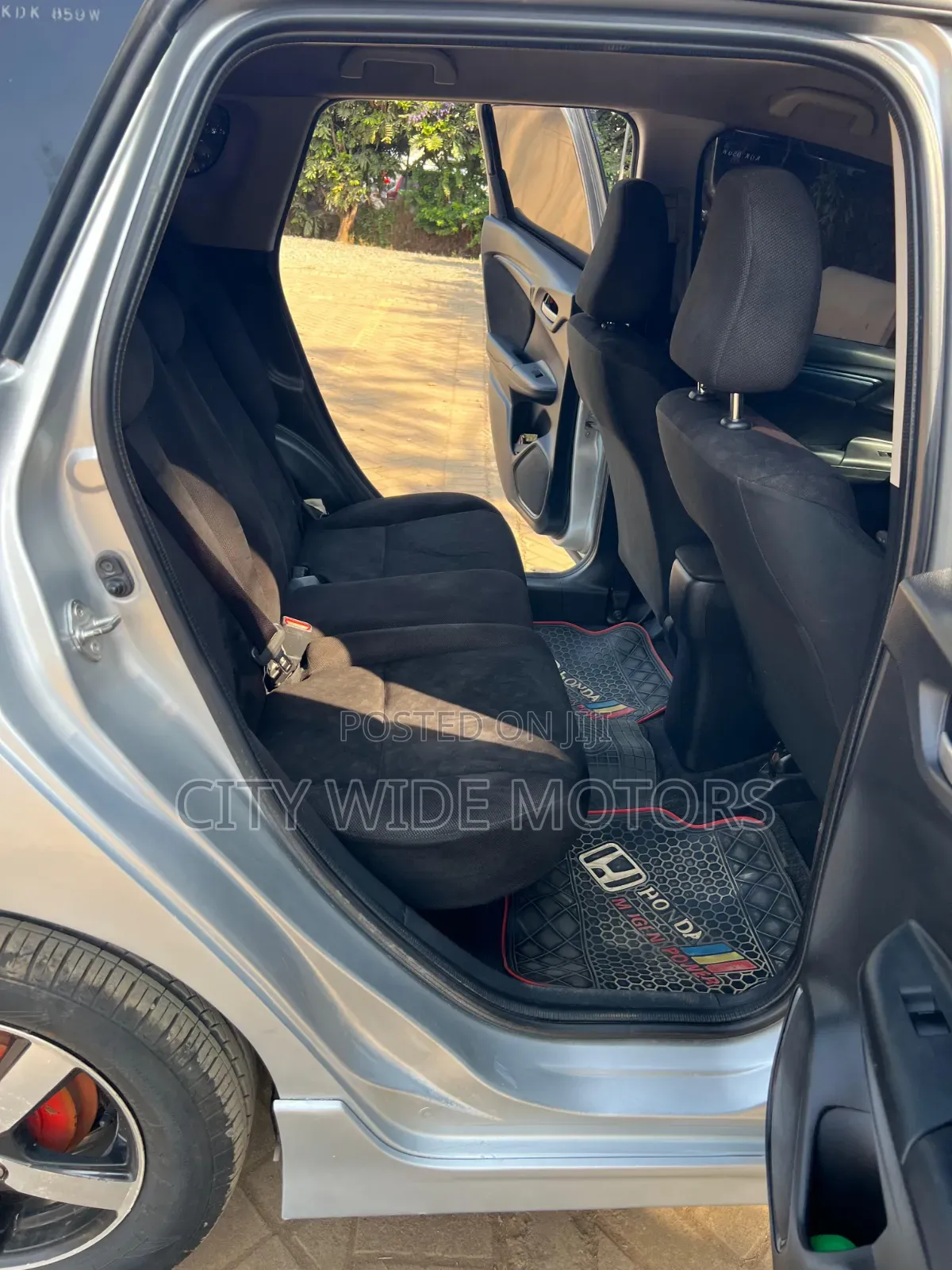 Honda Fit Shuttle 2013 Silver