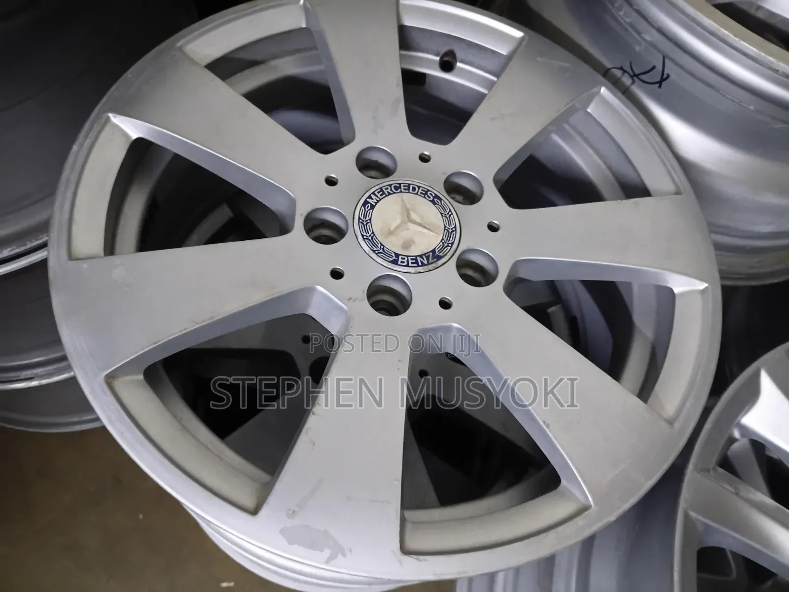 Mercedes Benz C200,a170,c180, E250, Size 16inch Rims