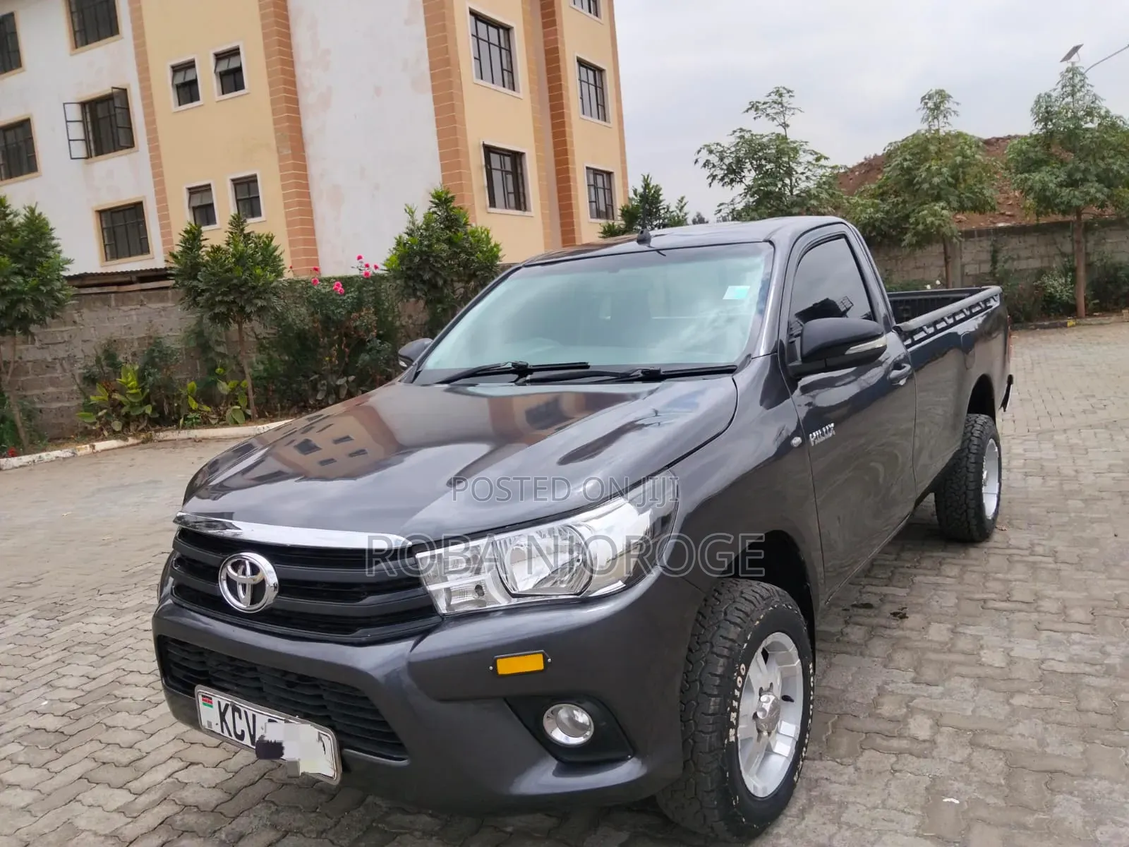 Toyota Hilux Revo Single Cab Deisel 2.4 RWD 2019 Black