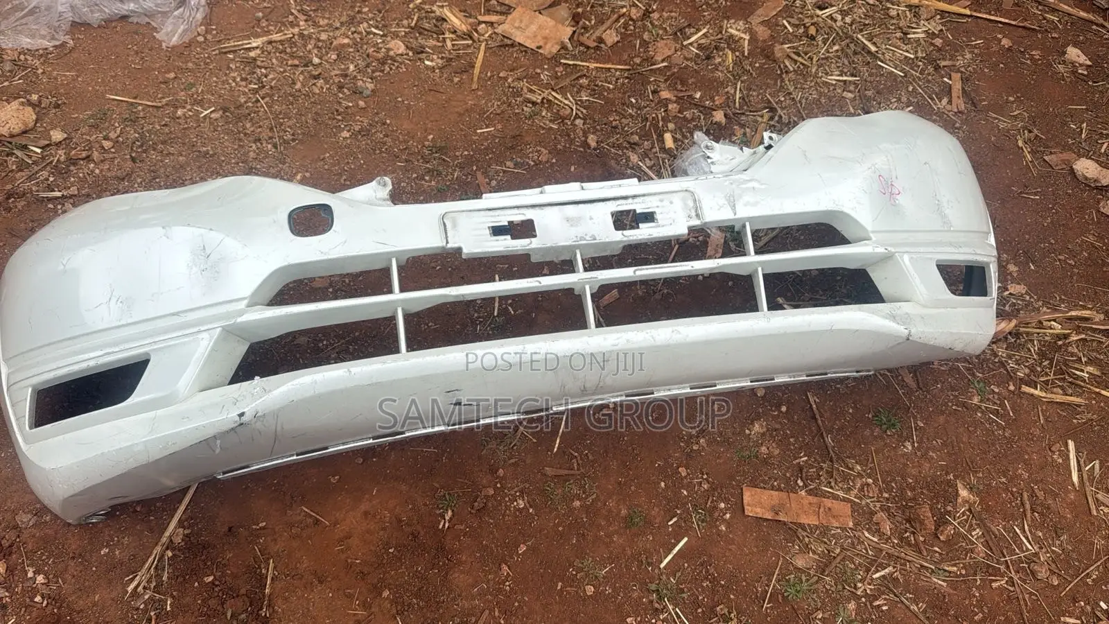 Nissan Note 2015/ 2018 Font Bumper