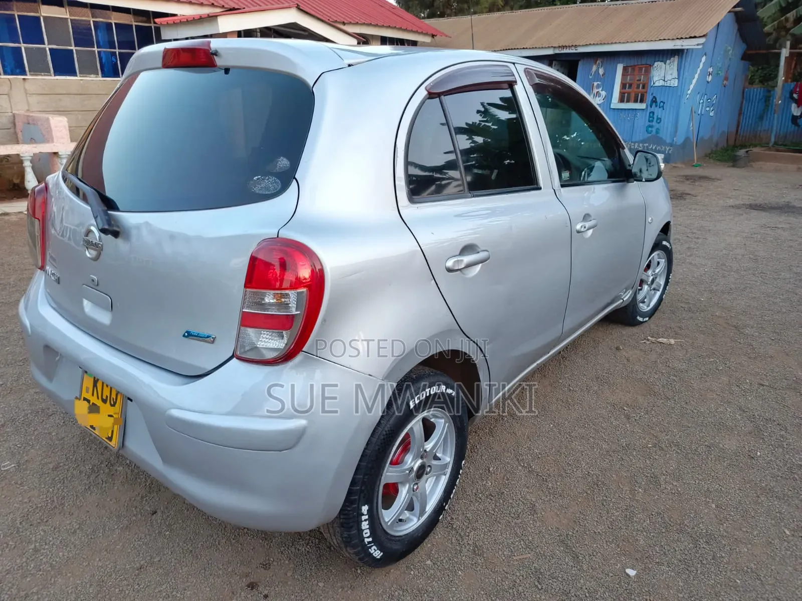 Nissan March 2012 Silver