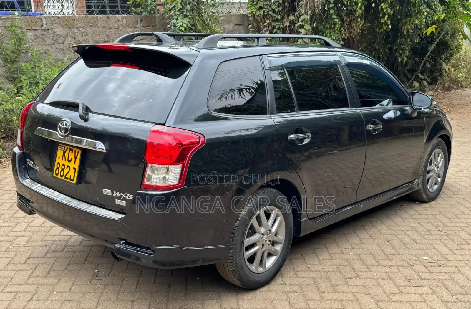Toyota Corolla Fielder 2013 Black