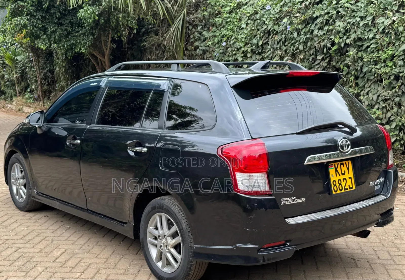 Toyota Corolla Fielder 2013 Black