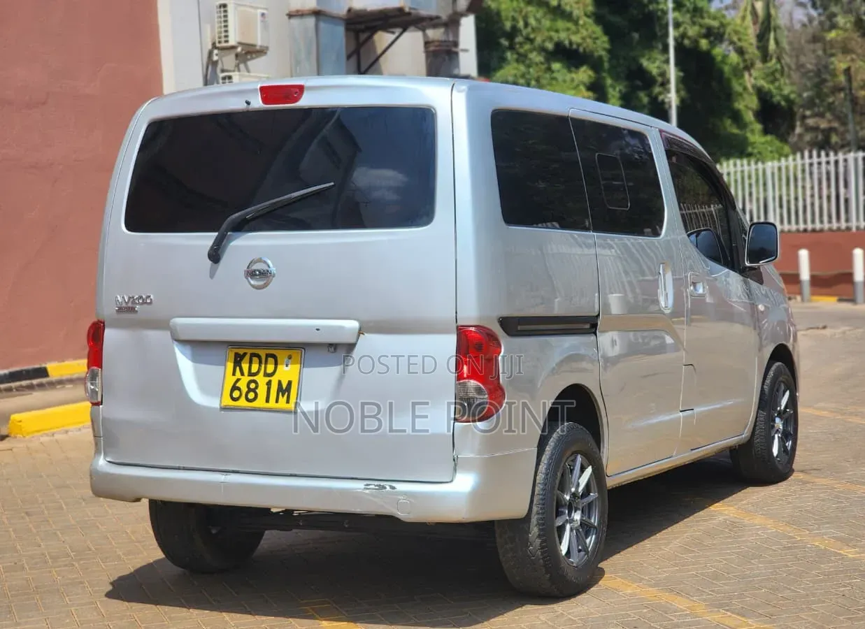 Nissan NV200 2014 Silver