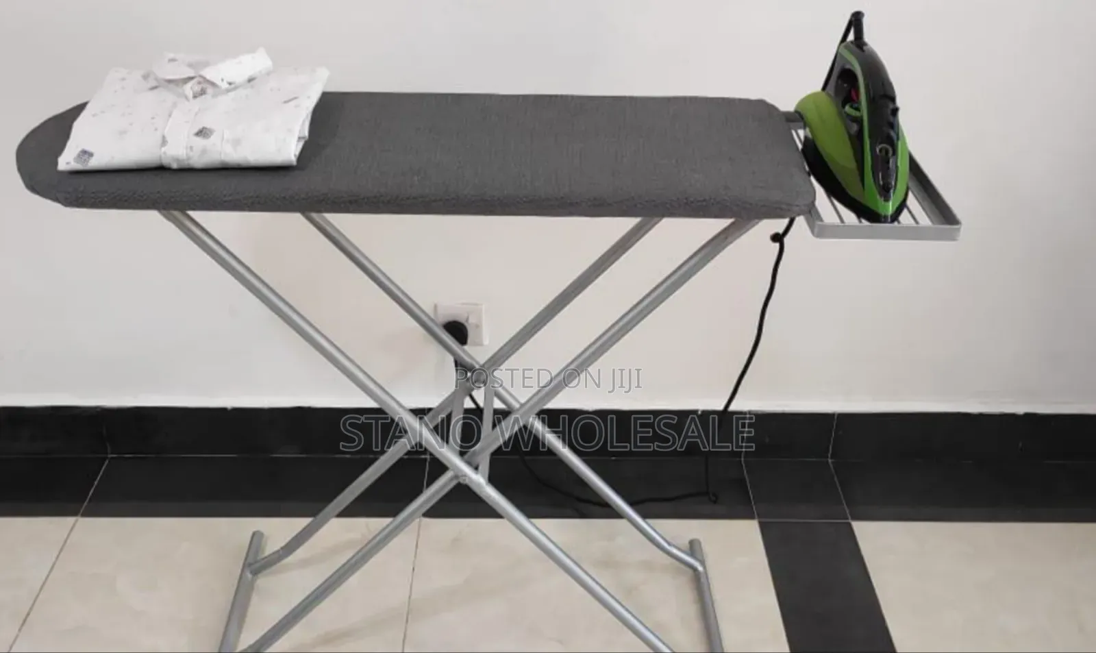 Strong Metallic Board
