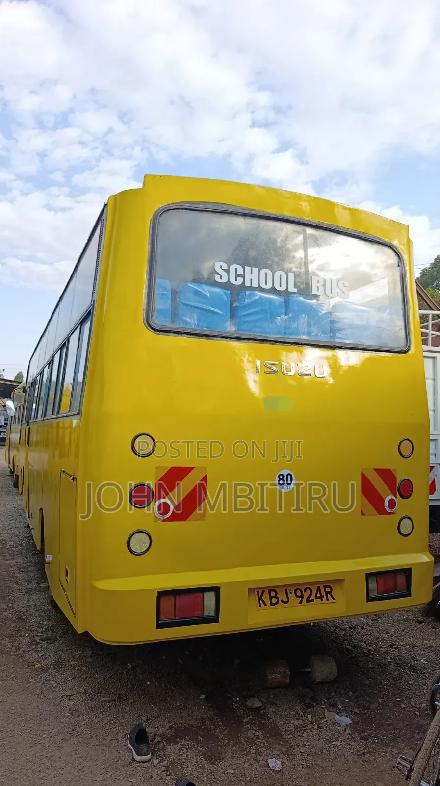Isuzu FRR 2009 Yellow