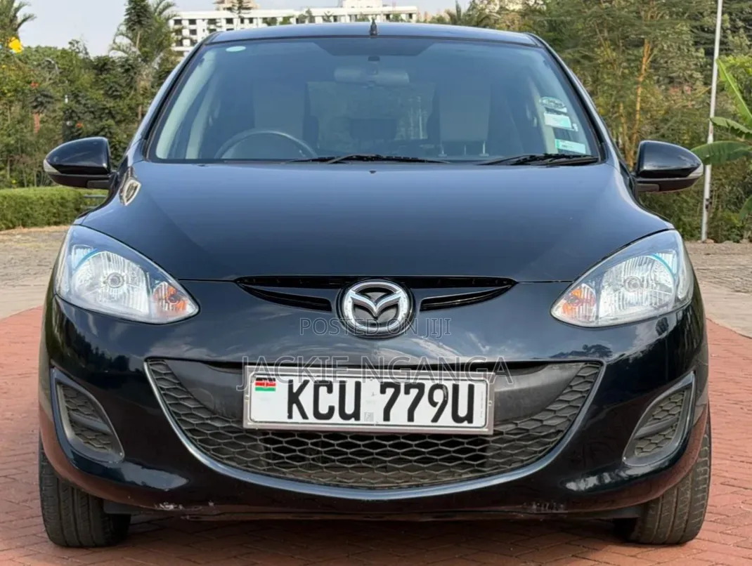 Mazda Demio 2012 Black