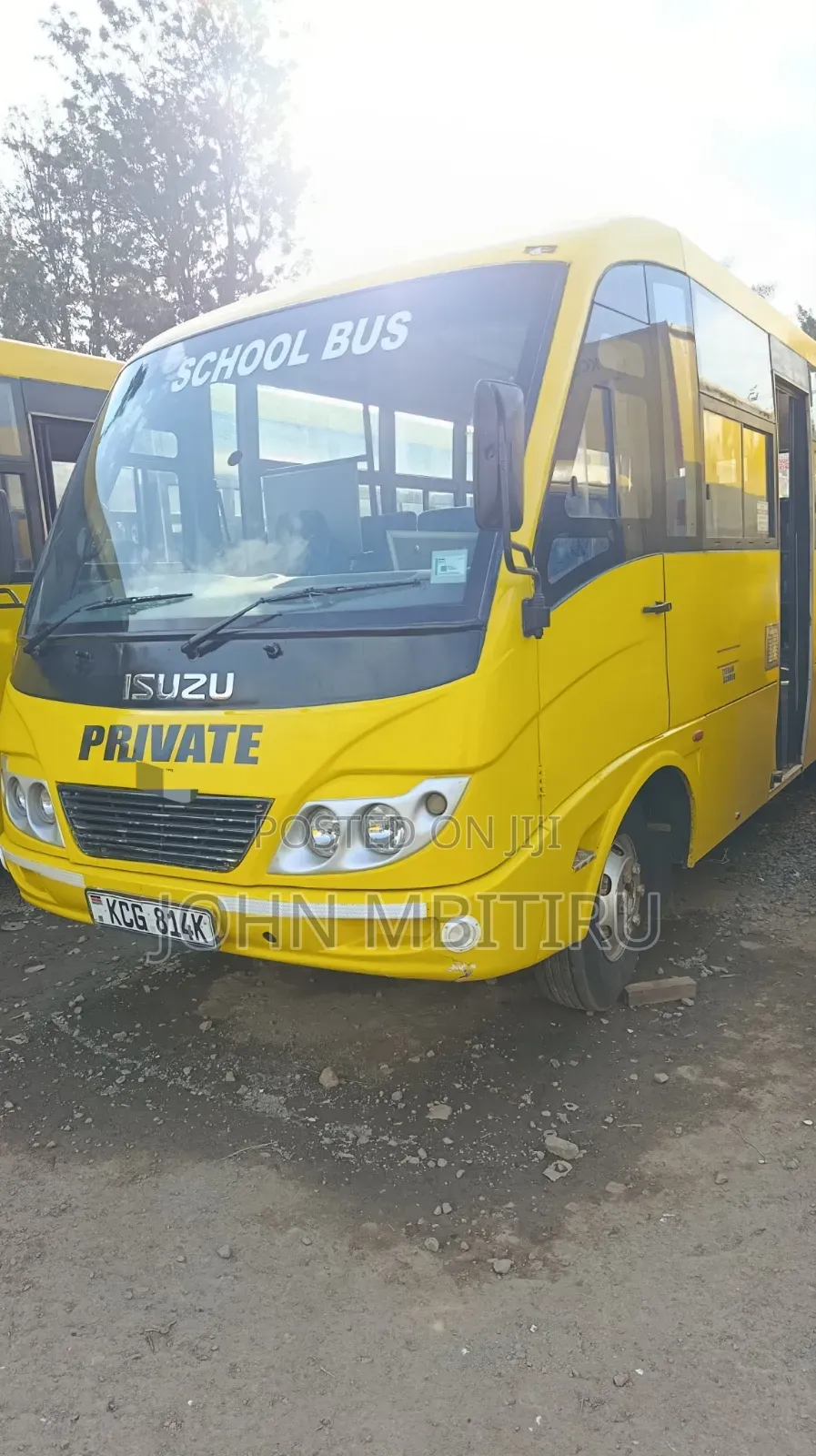 Isuzu NQR 2014 Yellow