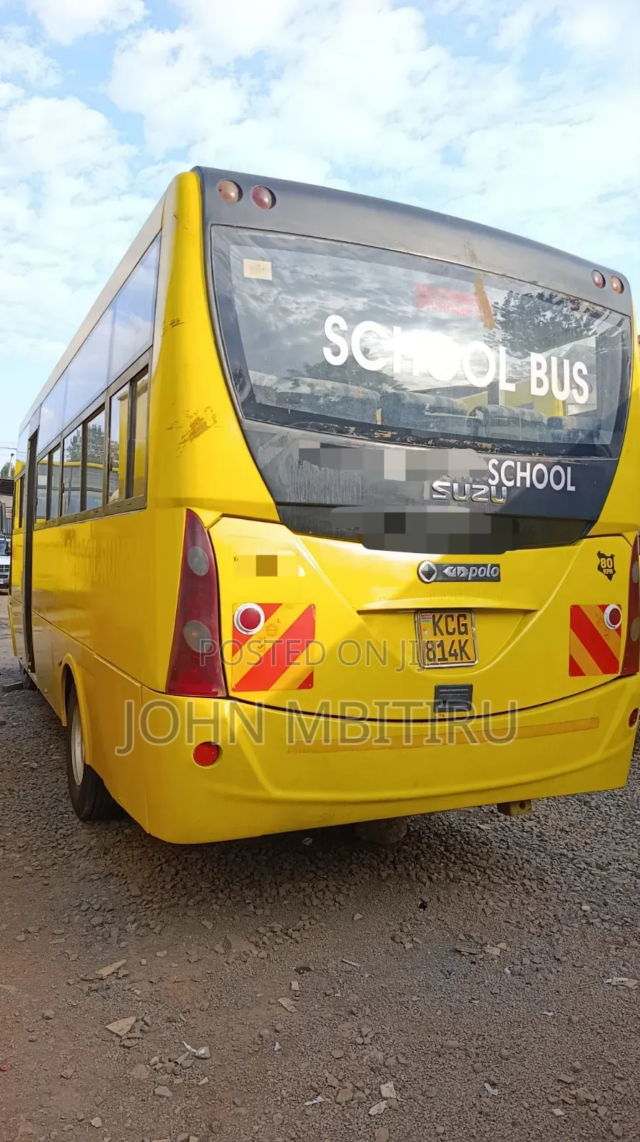 Isuzu NQR 2014 Yellow