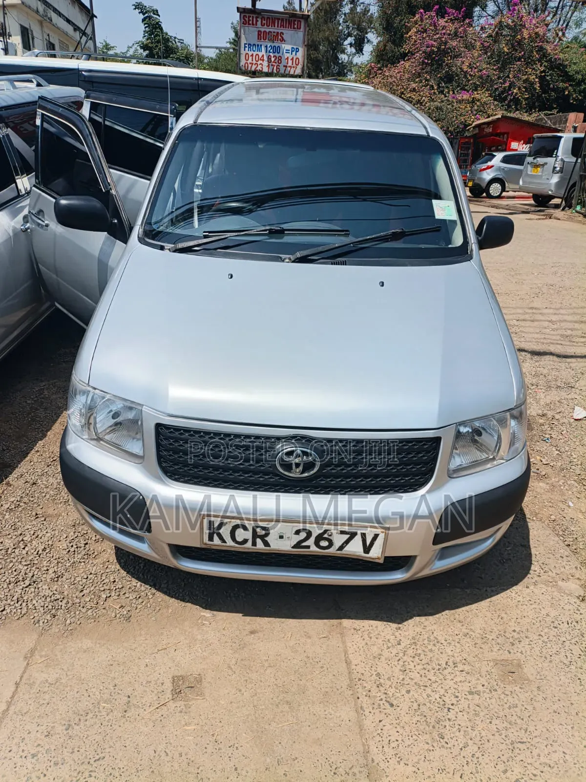Toyota Succeed 2012 Silver