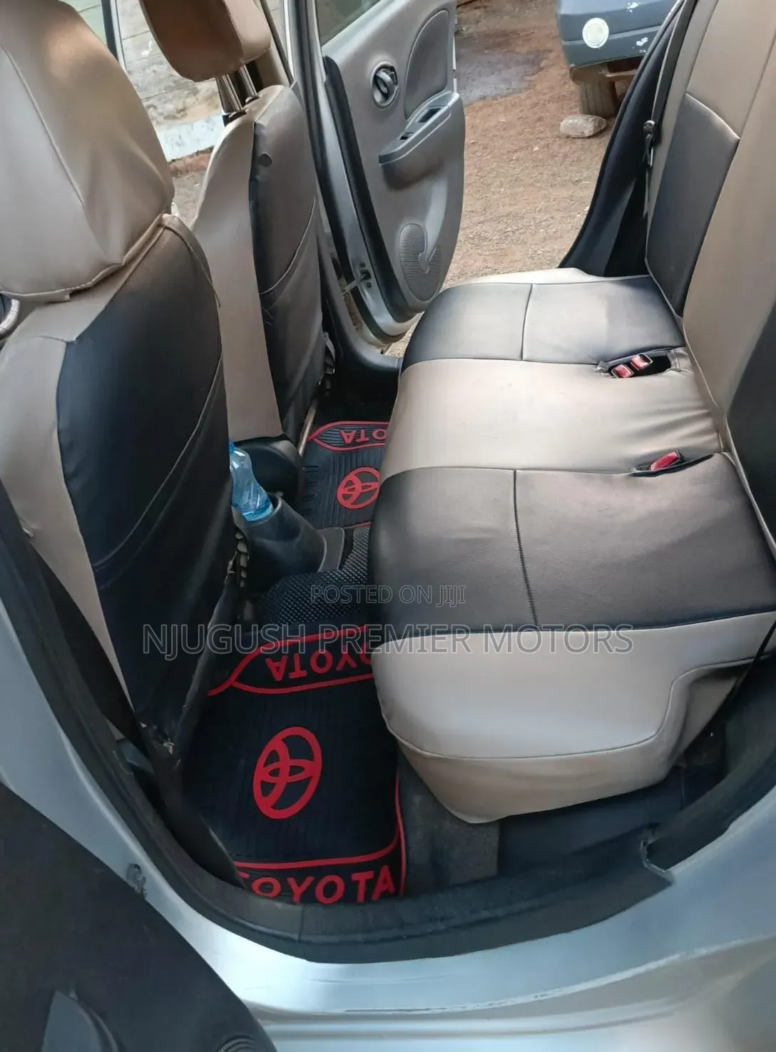 Nissan March 2011 Silver