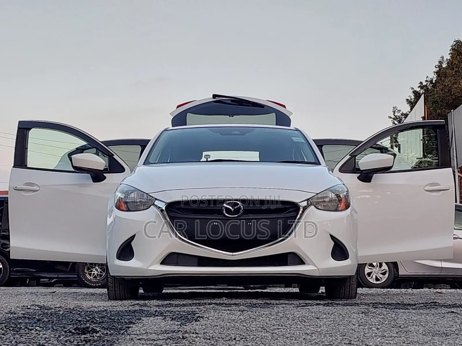 Mazda Demio 2019 White