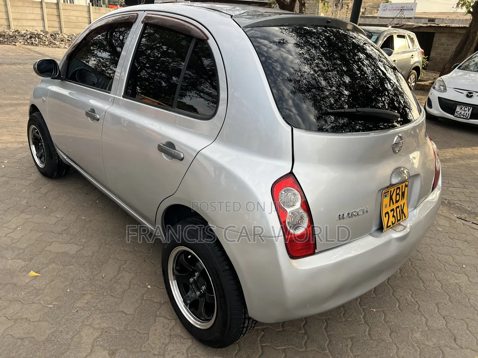 Nissan March 2006 Silver