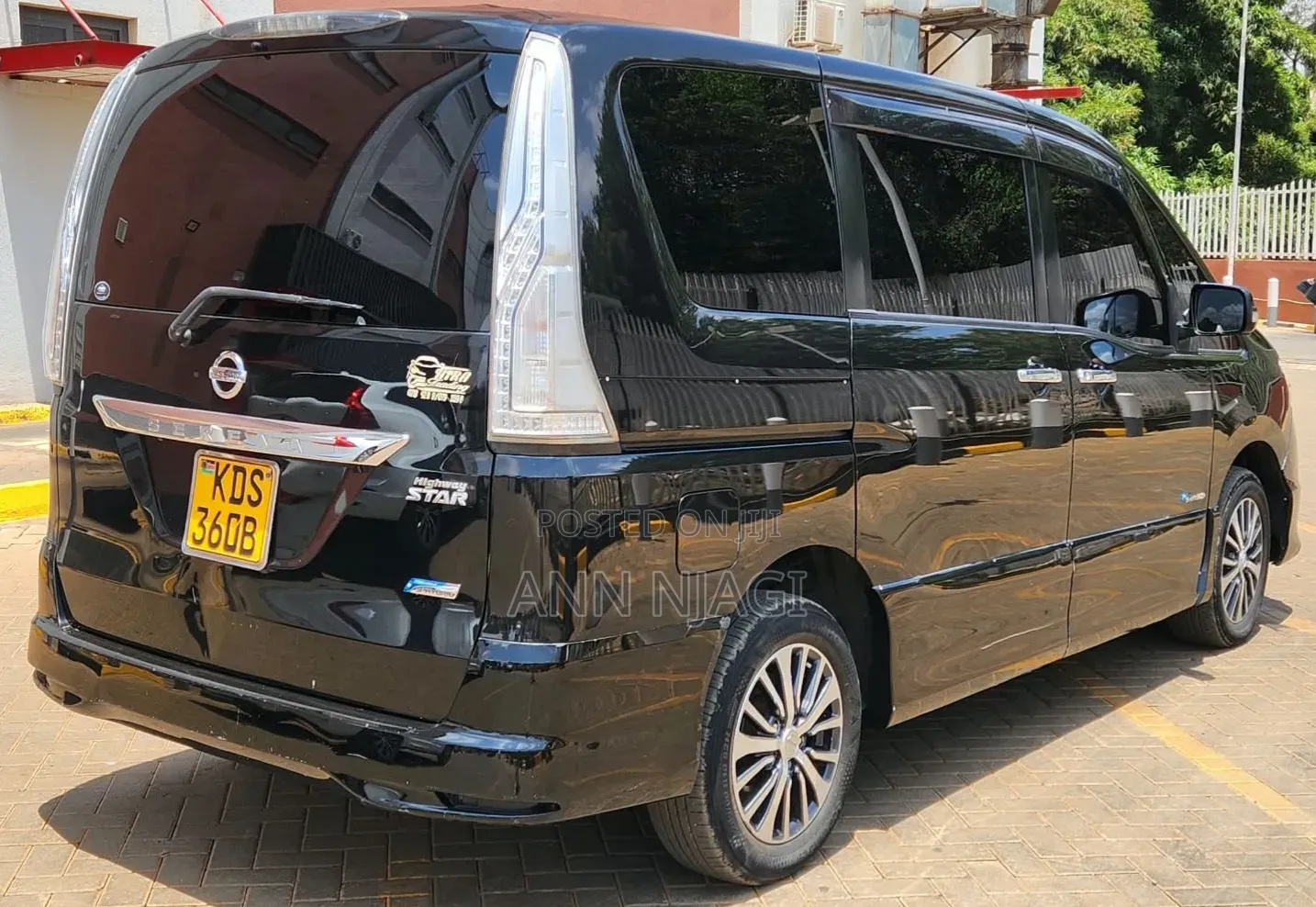 Nissan Serena 2016 Black